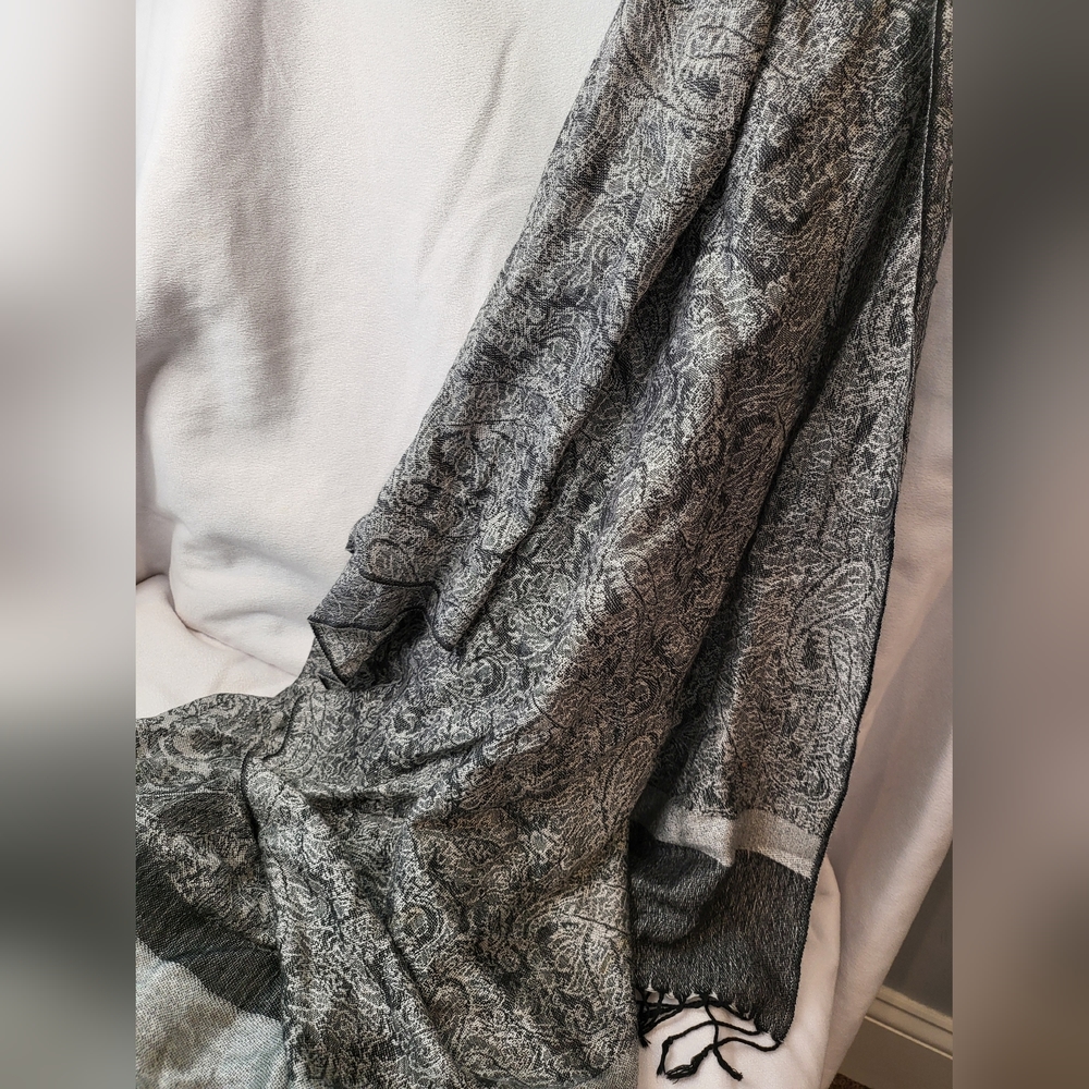 Black and Silver Pashmina